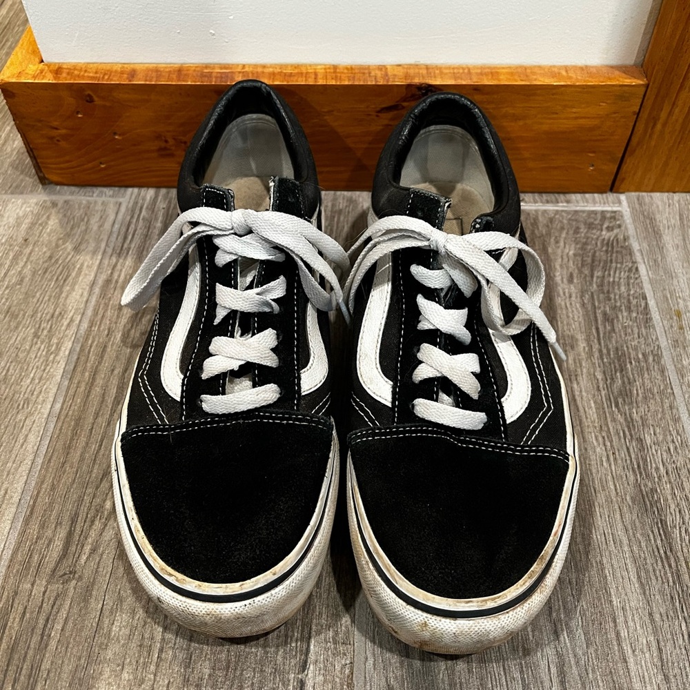 Vans Black and White Sneakers - Picture 2 of 5